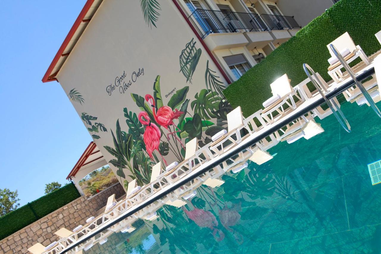Indag Apart Aile Oteli Seferihisar Exterior foto